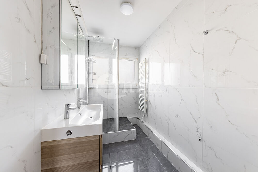 Vente Appartement COURBEVOIE BECON - 3 PIECES 61 m² + BALCON + PARKING - 485 000  FAI Courbevoie