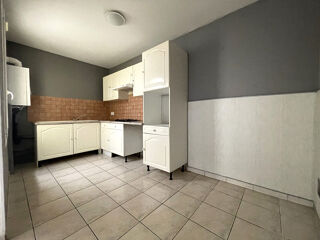  Maison à louer 4 pièces 66 m²