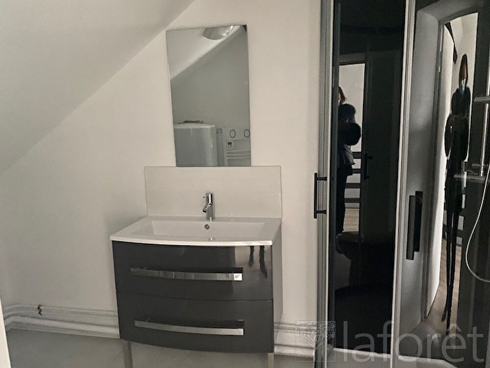 Location Appartement Appartement Valenciennes 1 pièce(s) 28.42 m2 Valenciennes