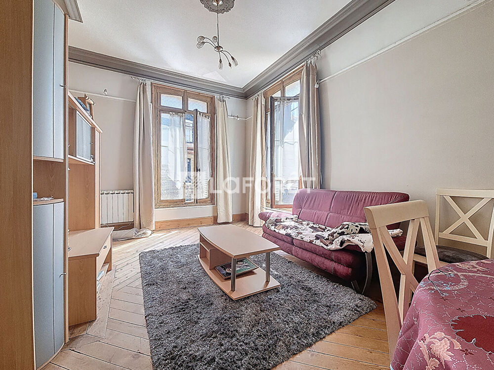 Appartement T2 - 48 m2 - proche champ de foire