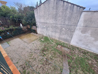  Immeuble à vendre 6 pièces 236 m² Rodilhan