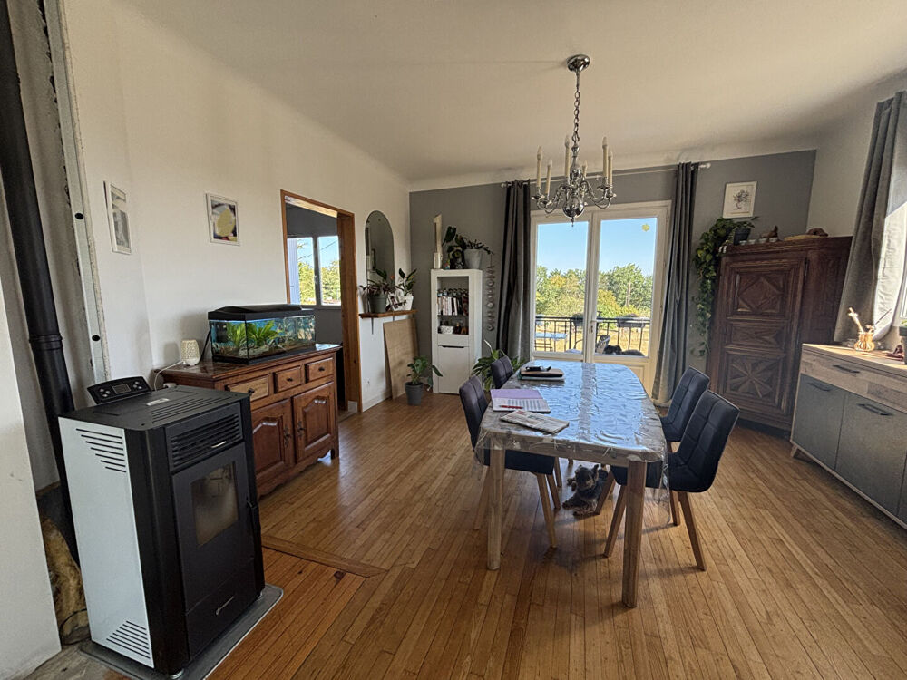 Vente Maison Maison  5 pièce(s) 105 m2 proche des commodités Montpon menesterol