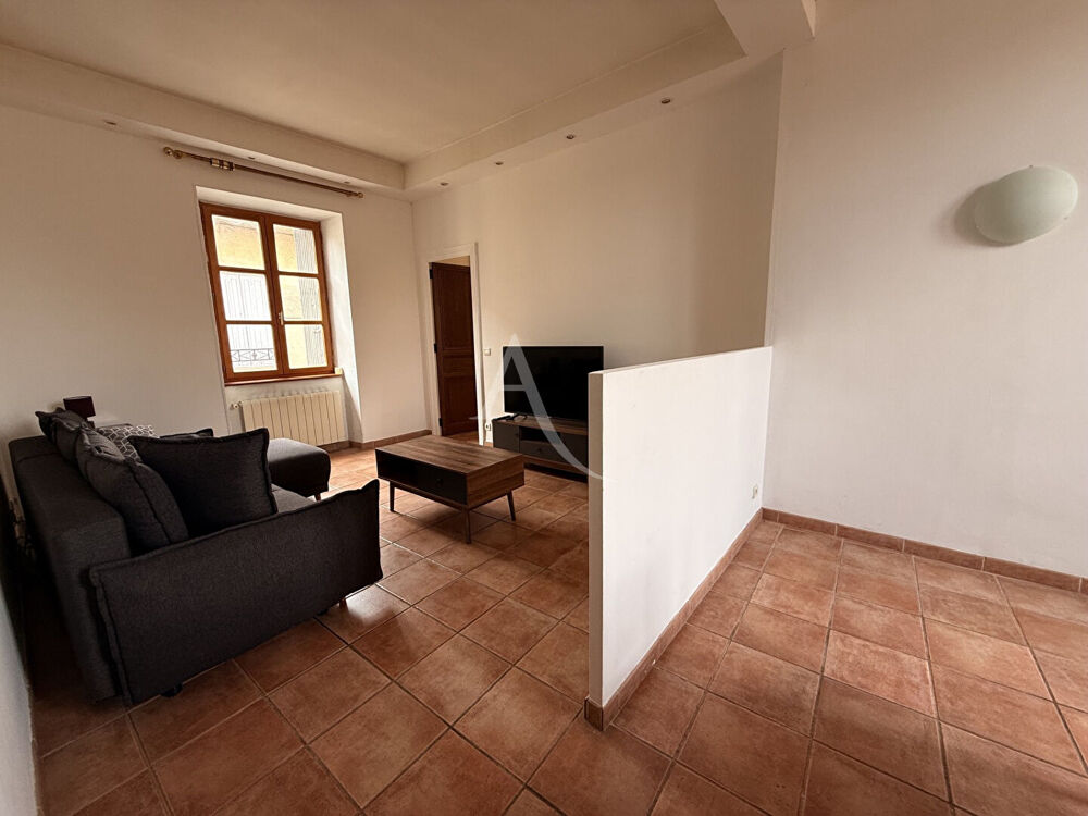 SPACIEUX APPARTEMENT MEUBLE - HYPERCENTRE - 2 chambres - 1 bureau