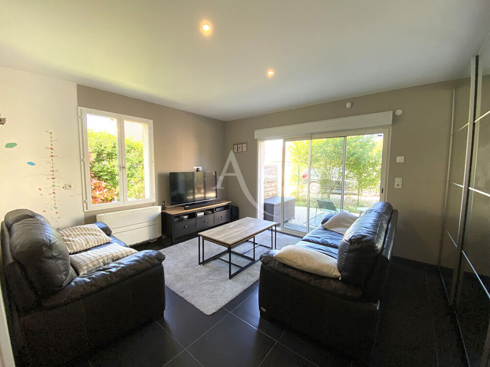 Vente Maison Maison Fay Aux Loges 8 pièce(s) 181.65 m2 Fay aux loges