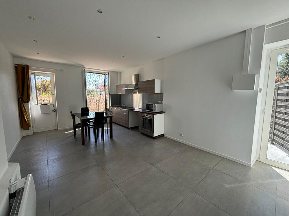 Location Appartement F2  rénové de 43M² avec 16M² de terrasse Cros de cagnes