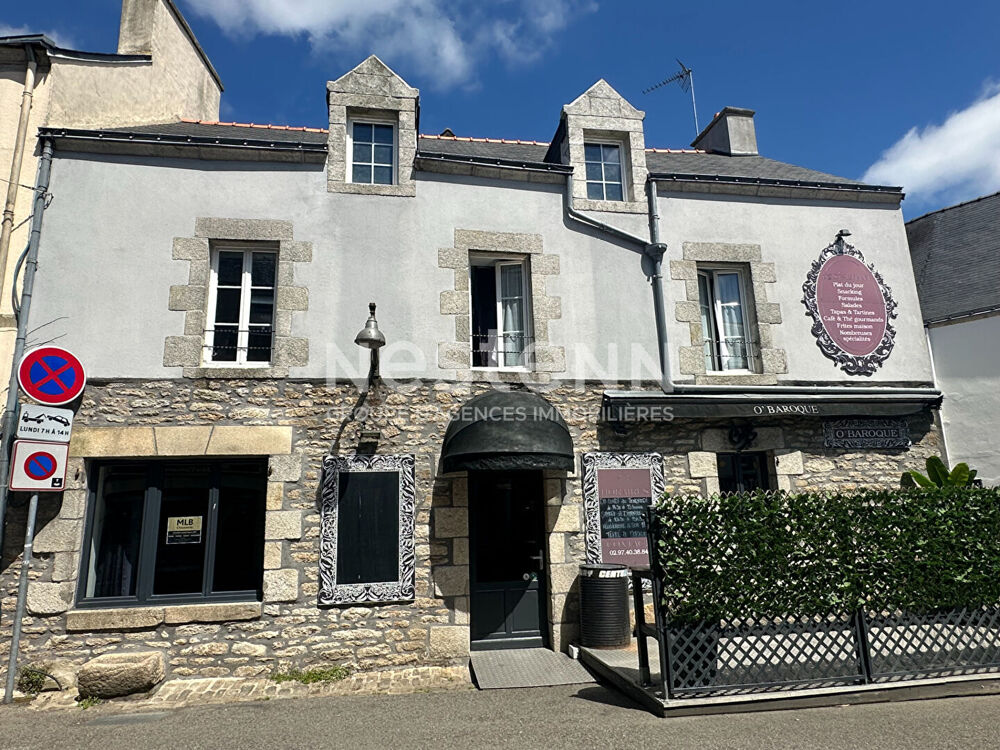 Questembert Centre-Ville Ensemble immobilier à fort potentiel.