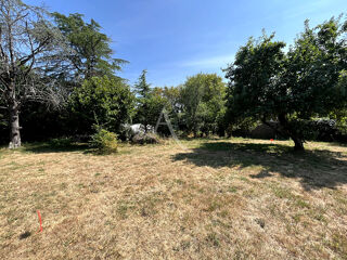  Terrain à vendre 595 m²