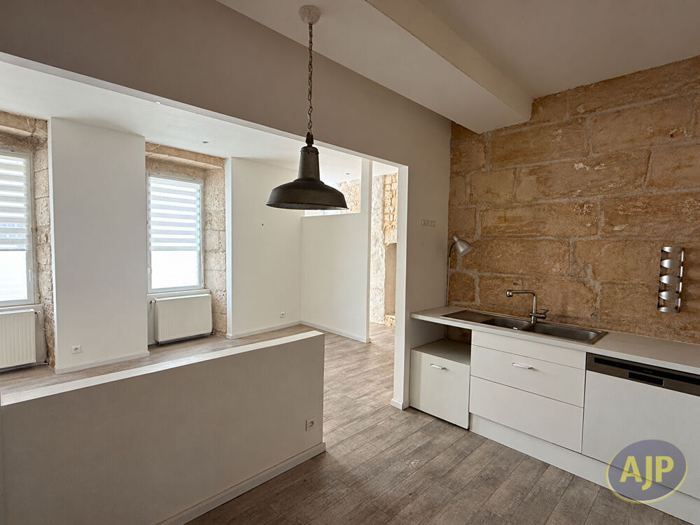 Vente Maison SAINTES Maison 108.8 m2 Saintes