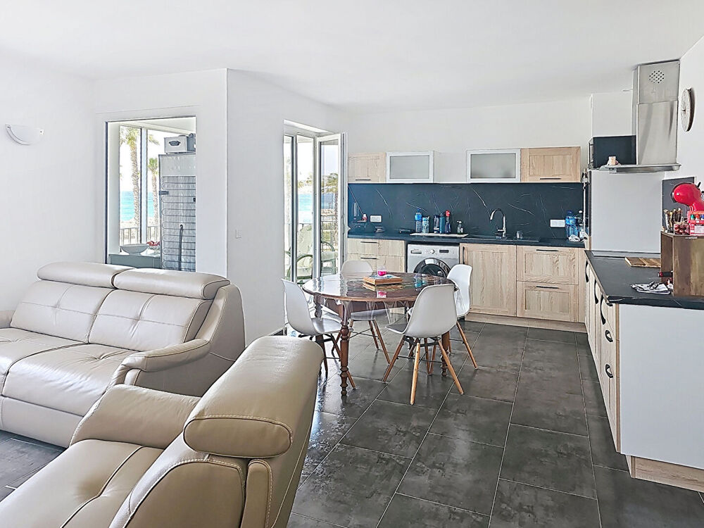 Vente Appartement Appartement Six Fours Les Plages 2 pièces - Bord de mer et Pleine vue mer Six fours les plages