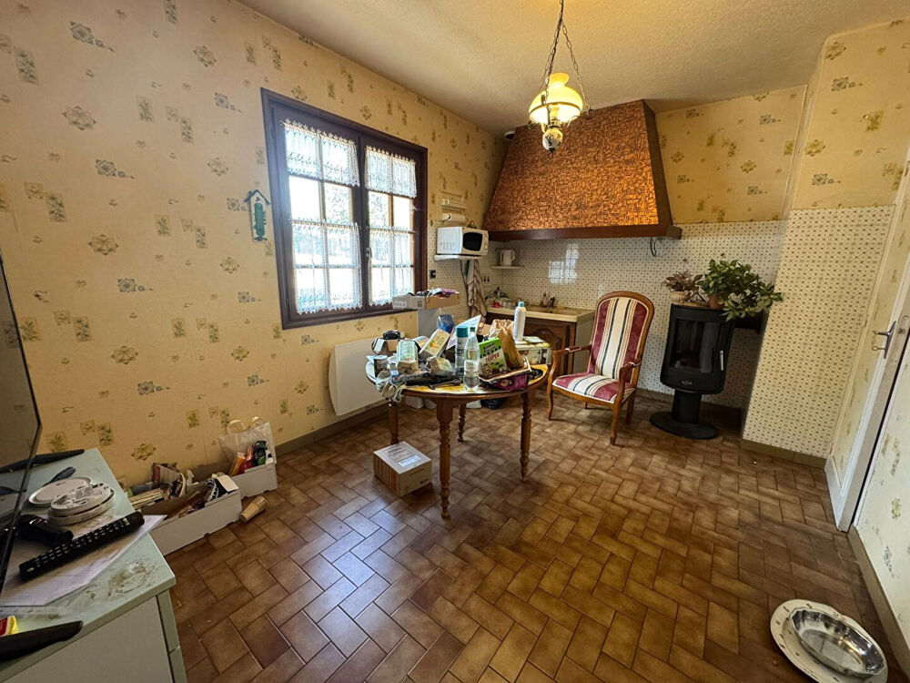 HAUTE VIENNE - Rilhac Lastours -Propriété avec étang privé et terrain de 18580m²