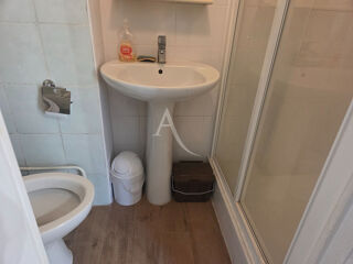  Immeuble � vendre 9 pi�ces 330 m�