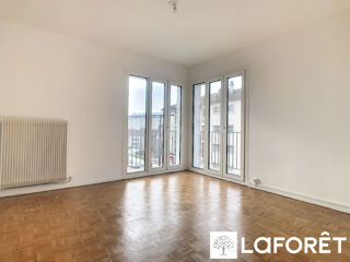  Appartement à louer 3 pièces 62 m²