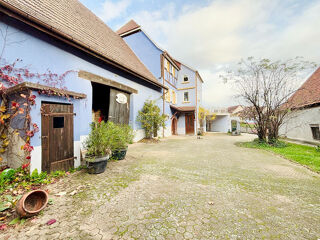  Maison à vendre 10 pièces 234 m²