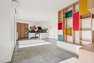  Appartement à louer 4 pièces 102 m²