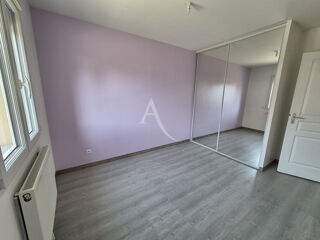  Maison à louer 4 pièces 78 m²