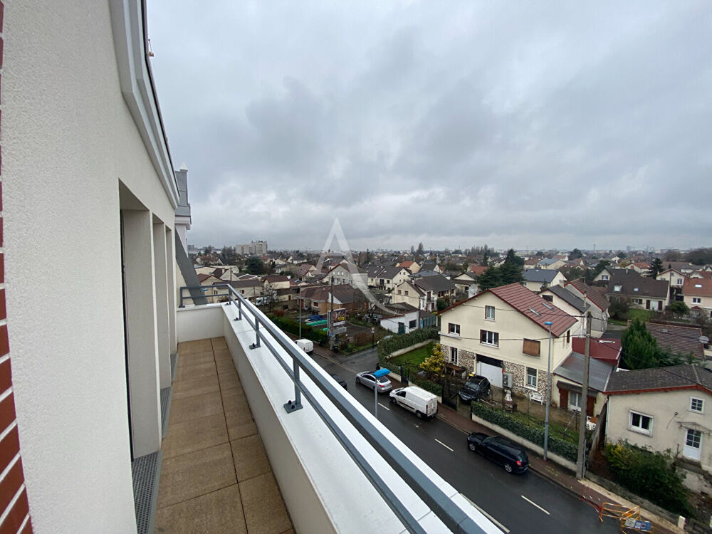 Appartement 1 pièce 34 m² · à Le Blanc Mesnil · 34 m² · 183 000 €