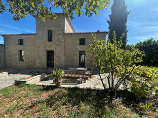  Maison à louer 4 pièces 153 m²