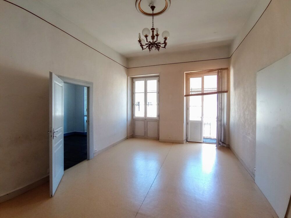 Spacieux appartement en centre-ville