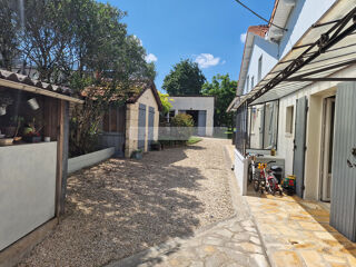  Maison � vendre 9 pi�ces 208 m�