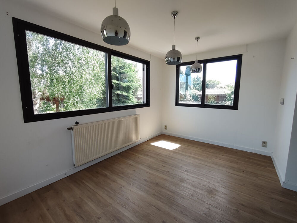 VENTE d'une maison de 200m² à CERNAY