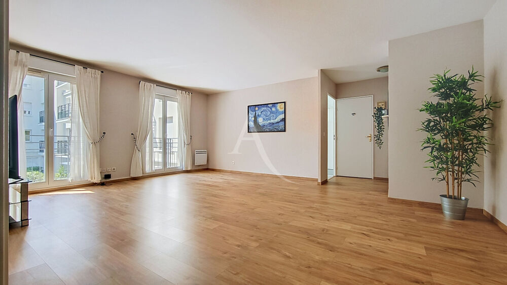 Vente Appartement Appartement 4 pièces à vendre à Massy Vilmorin -94,81 m² -3 chambres ? Double balcon - 2 parkings - CAVE Massy