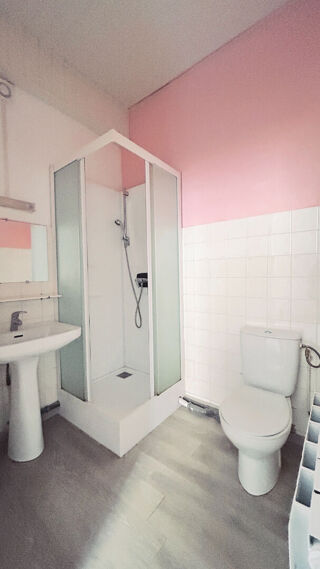  Appartement à louer 2 pièces 23 m²