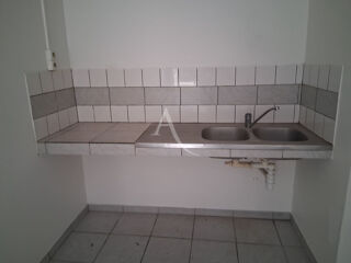 Appartement à louer 2 pièces 28 m²