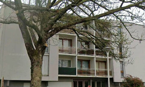   Appartement T4 avec potentiel, proche lac de Latcore Appartement - 4 pice(s) - 69 m