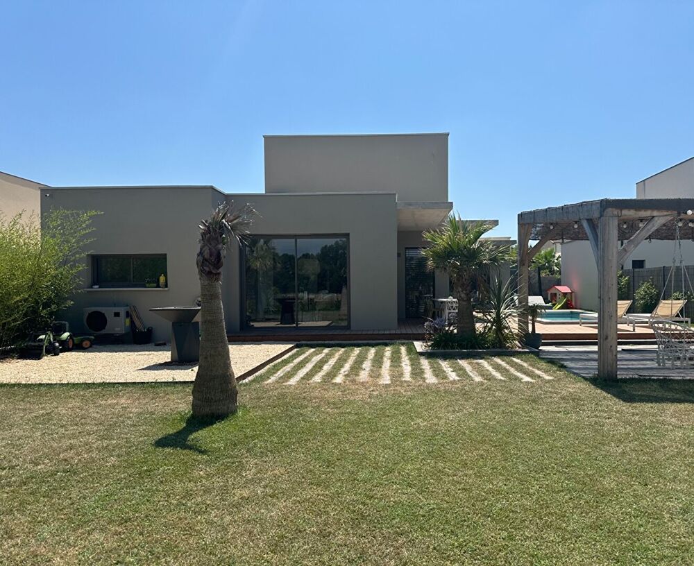 � vendre  Maison Mont�limar (26200)