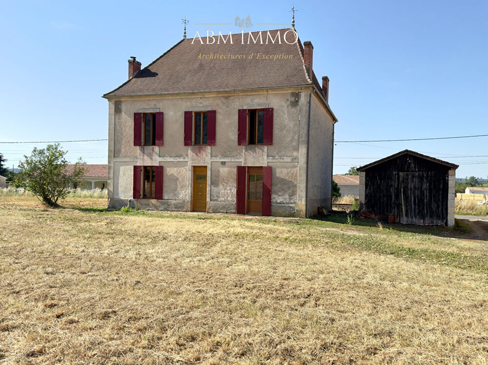 Maison 8 pièces 217 m² · à Port Sainte Foy Et Pon... · 217 m² · 108 000 €