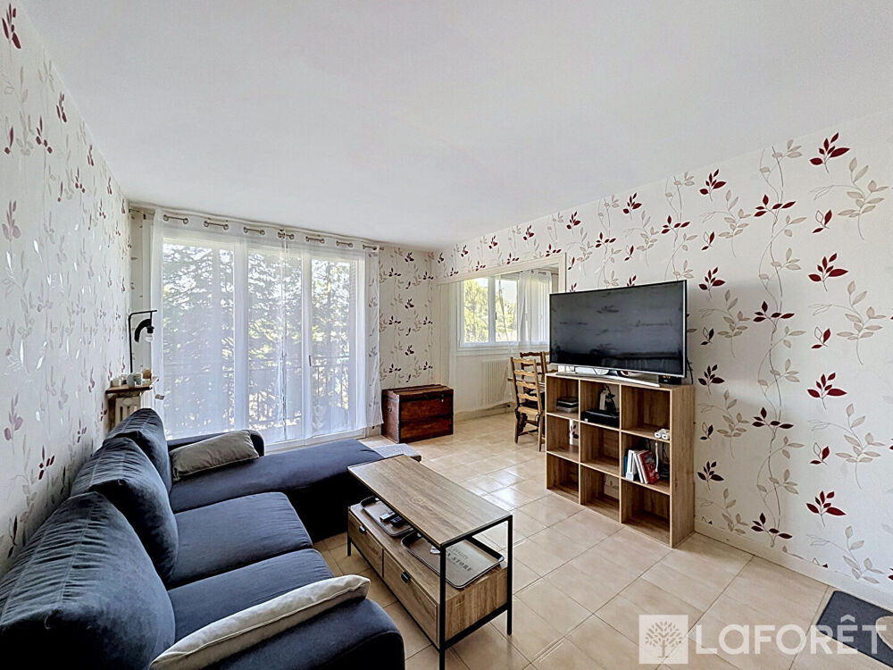 Vente Appartement Appartement Bourgoin Jallieu Centre-Ville 5pièces 86.50 m2 Bourgoin jallieu