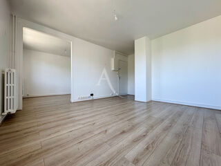  Appartement à vendre 5 pièces 79 m²
