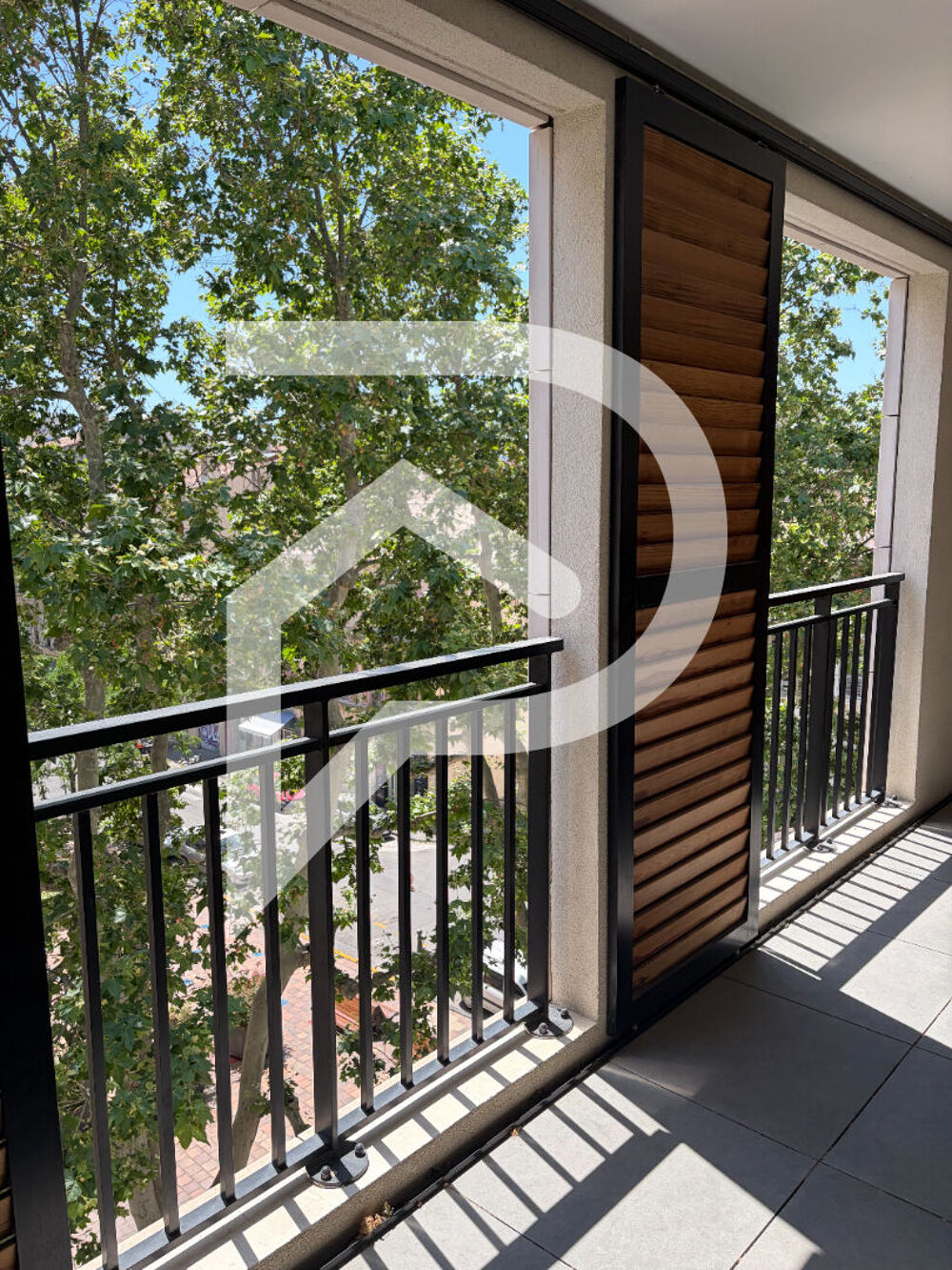 Vente Appartement Appartement Marseille 2 pièce(s)  MARSEILLE 13005 Marseille 5