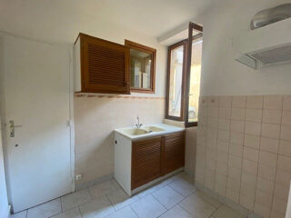  Appartement à louer 2 pièces 45 m²