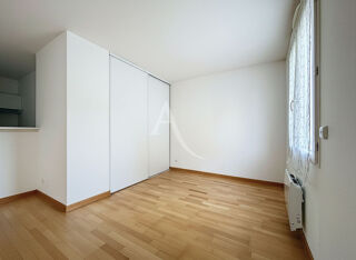  Appartement à louer 1 pièce 36 m²
