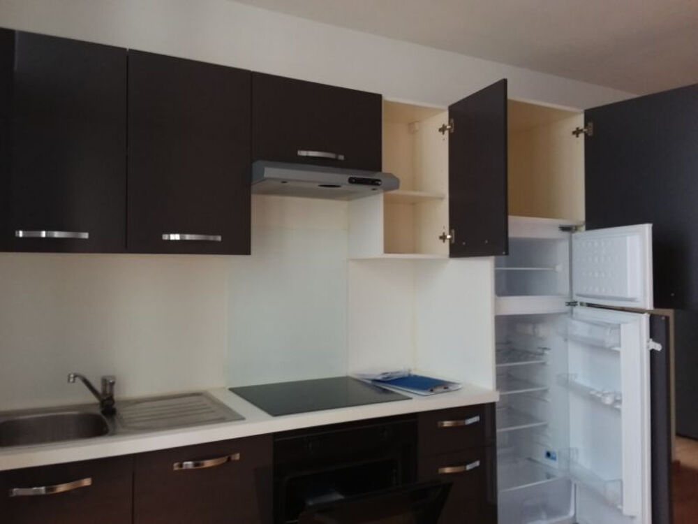 NIMES CENTRE AMIRAL COURBET GAMBETTA GRAND STUDIO 35.35M²