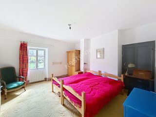  Maison � vendre 15 + pi�ces 510 m�