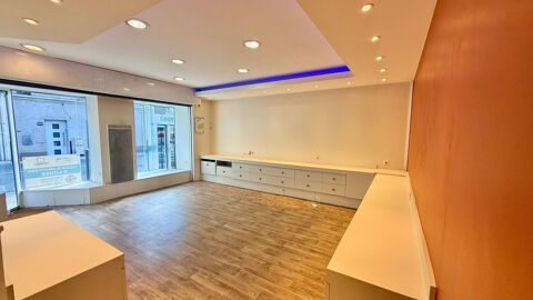   Local commercial Brignais 77,80 m2 