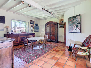  Maison  vendre 10 pices 310 m