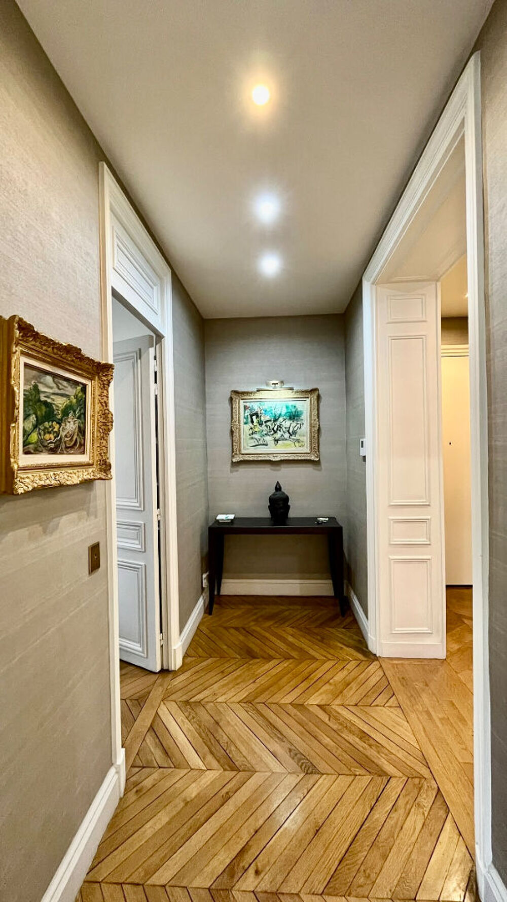 Location Appartement Appartement 180,20 m²  Malesherbes, Paris 17e Paris 17