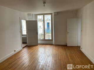  Appartement à louer 3 pièces 85 m²