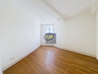  Appartement à louer 2 pièces 42 m²