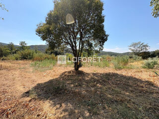  Terrain à vendre 831 m²
