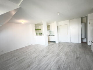  Appartement à louer 2 pièces 47 m²