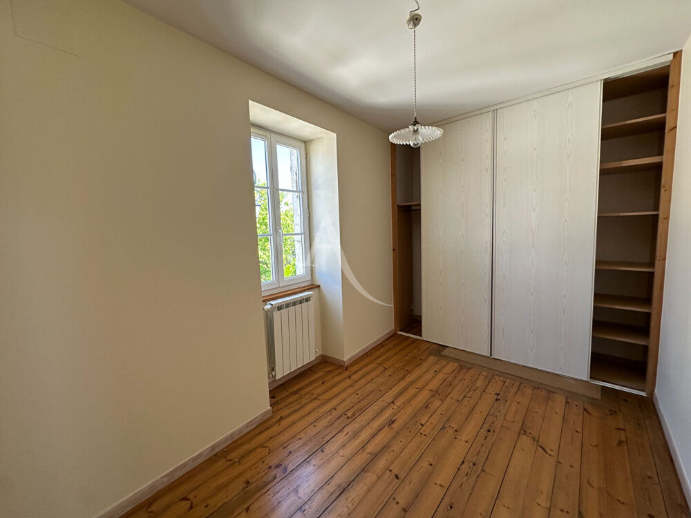 Location Maison TONNAY-CHARENTE ? MAISON DE VILLE 3 CHAMBRES AVEC JARDIN & VUE SUR LA CHARENTE  EXCLUSIVITÉ Tonnay charente