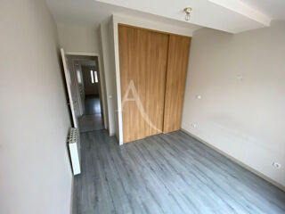  Appartement à louer 3 pièces 62 m²