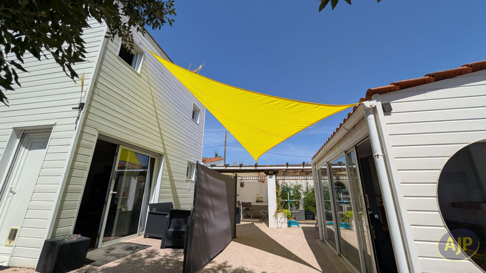 Vente Maison Maison L Aiguillon Sur Mer 7 pièce(s) 171 m2 L aiguillon sur mer