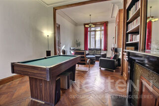  Maison  vendre 8 pices 