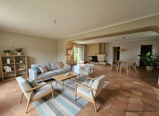  Maison à vendre 8 pièces 227 m²
