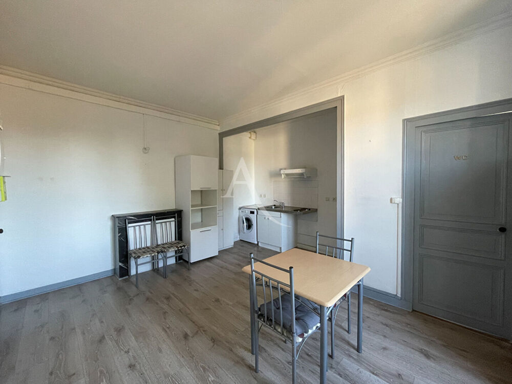 Location Appartement Appartement Fontenay Le Comte 1 pièce(s) Fontenay le comte
